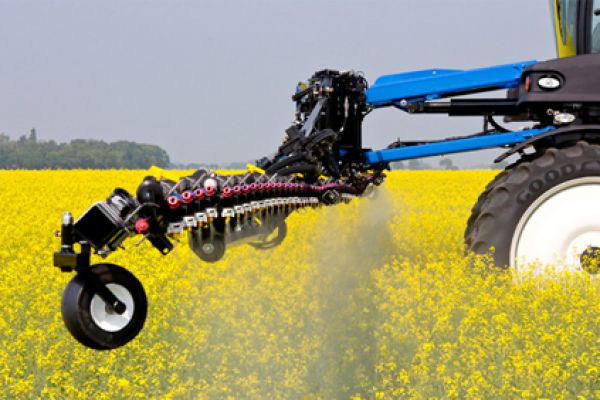New Holland | Guardian Front Boom Sprayers | Model SP.333F (PRIOR MODEL) for sale at Bingham Equipment Company, Arizona